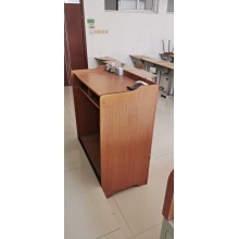 教师讲台